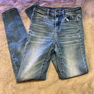 American Eagle high rise jeggings medium wash size 2